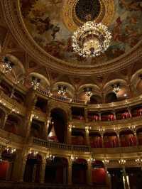 𝑩𝒆𝒂𝒖𝒕𝒊𝒇𝒖𝒍 𝑩𝒖𝒅𝒂𝒑𝒆𝒔𝒕 - 𝑻𝒉𝒆 𝑪𝒊𝒕𝒚 𝑼𝒏𝒊𝒕𝒆𝒅 𝒃𝒚 𝑴𝒂𝒈𝒊𝒄!