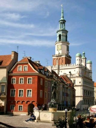 Colorful Town Vibes✨