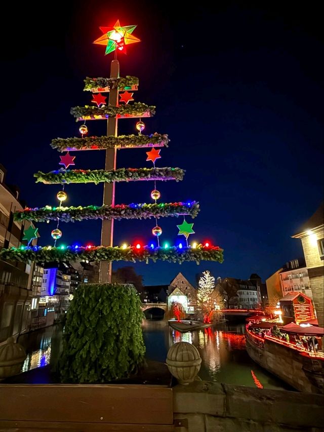 Nuremberg’s Christkindlesmarkt Nuremberg’s Christkindlesmarkt