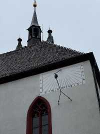 Unlock the Secrets of Medicine at Pharmaziemuseum Basel 🇨🇭