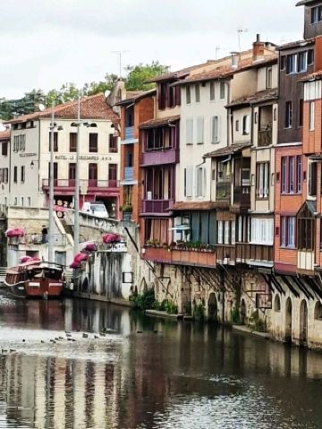 Cloudy Day Escape✨