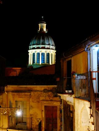 รากูซา ไนท์ โกลว์ ✨