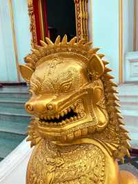 The international temples of Luoyang 