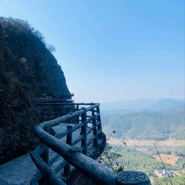 🏔️Magical trek on Mt. WuDang🏔️