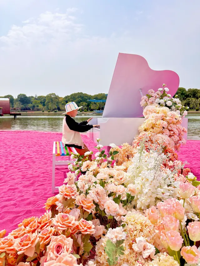 Weekend Parent-Child Outing, Enjoying the Spring and Admiring Flowers at Shanghai Flower Port Guide