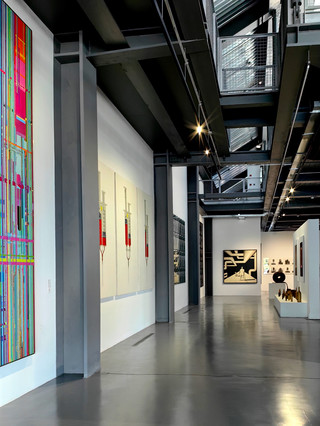 The art museum at the starting point of the west bank