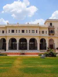 🌟 Jaipur Jewels: Top Hotel Picks! 🏨✨