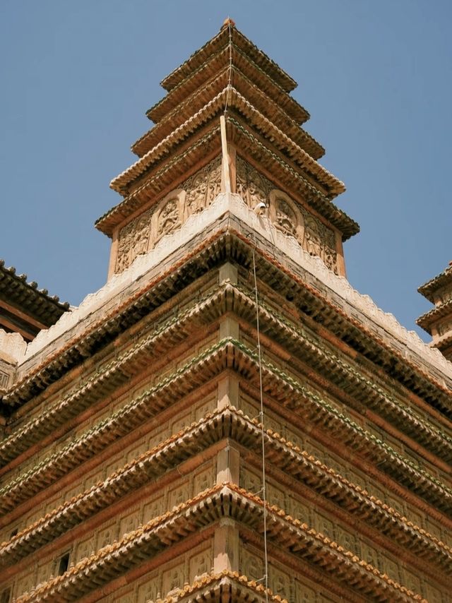 “呼和浩特瑰寶”——五塔寺
