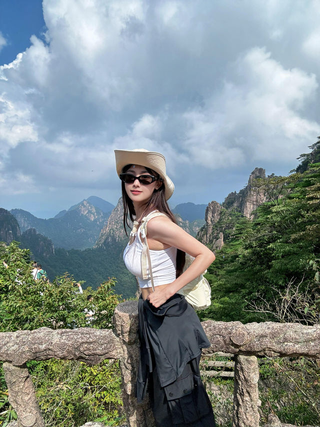 在九月的第一天成功打卡黃山！