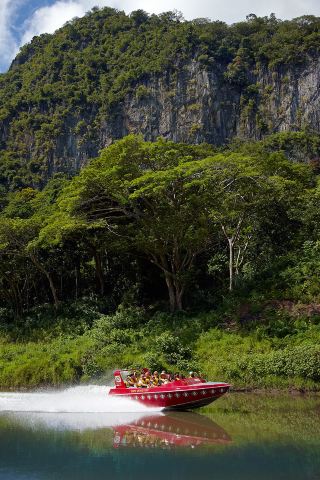 Join a Fiji day tour and explore the islands.