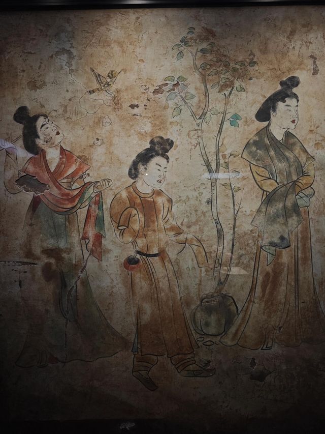 西安旅遊不要錯過武則天的陵墓——乾陵。