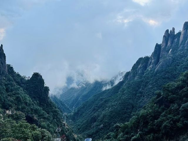 秋冬季的上饒三清山，山水如墨染！