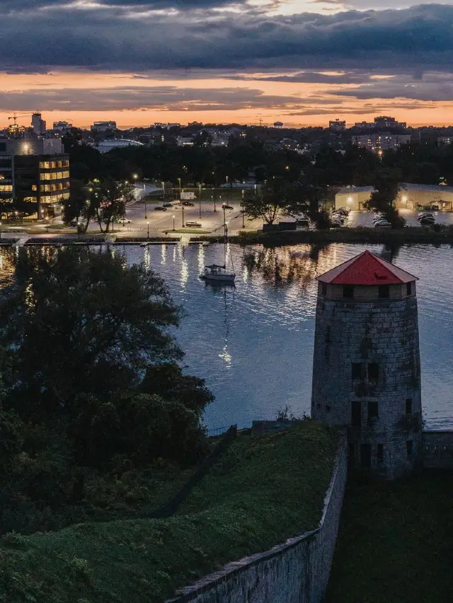 3-Day Canada Trip for Only 2,000 RMB Per Person