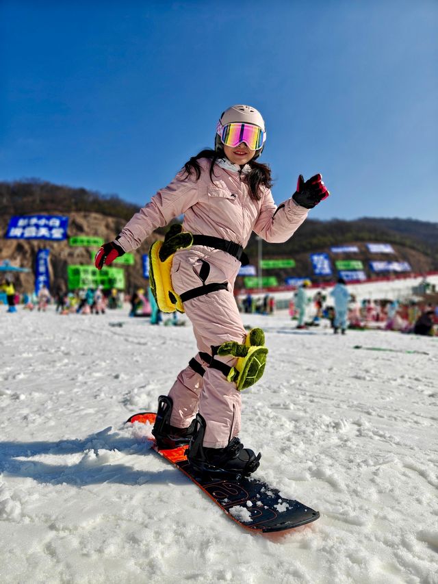 雲上草原雪場開了，我的運動細胞按捺不住啦！
