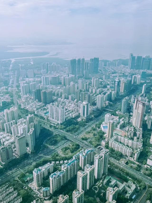 深圳｜平安金融中心雲際觀光層的視覺震撼