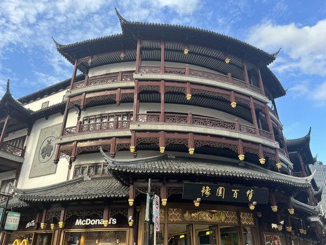 🌟上海豫園老街：穿越時空的尋寶之旅🎊