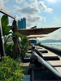 ✨香港紅磡嘉里酒店｜住成「本地生活家」！海景+便利+小酒館，我鎖定了～🌃