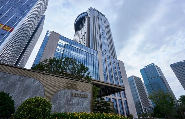 泉州榮譽國際酒店 | 一場充滿驚喜的閩南之旅   今次來泉州旅遊，入住榮譽國際酒店真係畀咗我好多驚喜