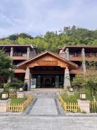 ｜喺山裏住到唔想走嘅staycation日常  上星期主城熱到溶晒，一腳油門衝入山裏，竟撞入呢座被
