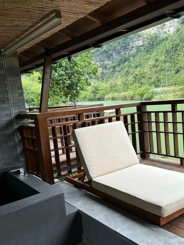 崇左！躺喺山野間！住進山水畫入面已經係next level