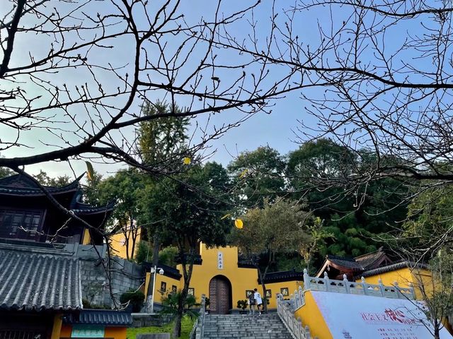 南京小眾深度遊喺雞鳴寺偶遇南朝禪意