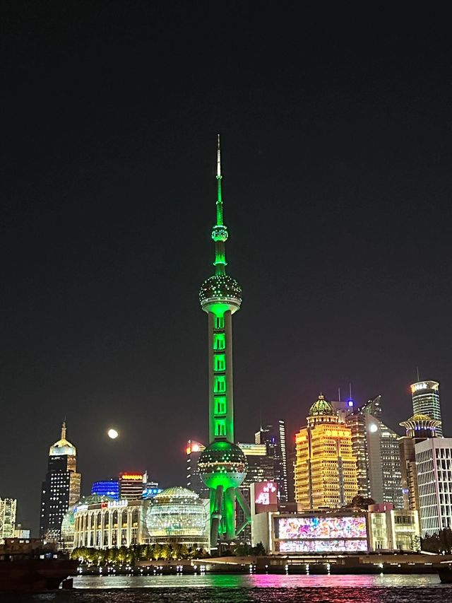 上海外灘夜色醉人，必遊攻略大公開