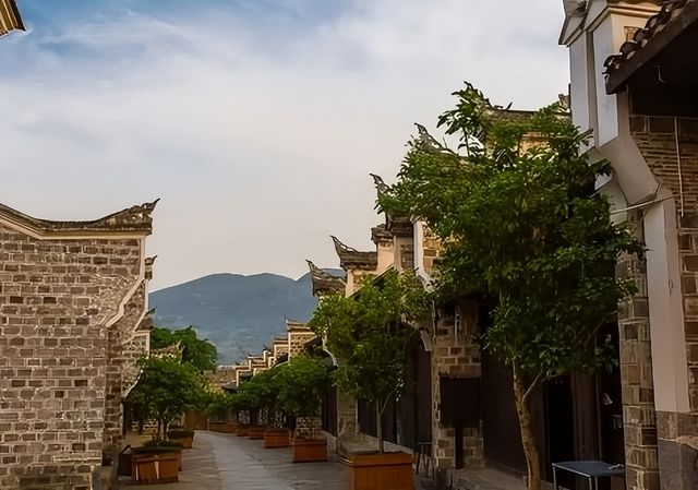 鄂西浪漫自駕6天5晚攻略：穿越山水間，邂逅最美的愛情故事