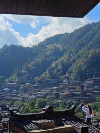 貴州！千戶苗寨住進風景裡的民宿是什麼體驗(無濾鏡版)
