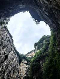 織金大峽谷——溶洞，峽谷，暗河，瀑布融為一體的奇觀