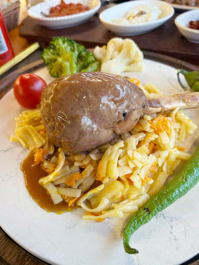 🍲 卡帕多奇雅必吃：陶罐悶肉（Testi Kebab）