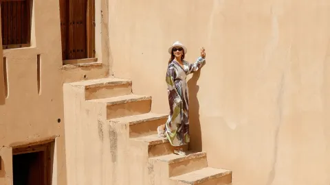 Exploring the ancient forts of Oman, Nizwa Fort is truly a lucky encounter — traveler post in Nizwa
