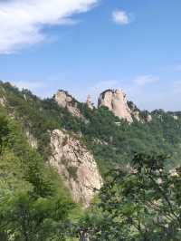 雲霧繚繞仙境堯山