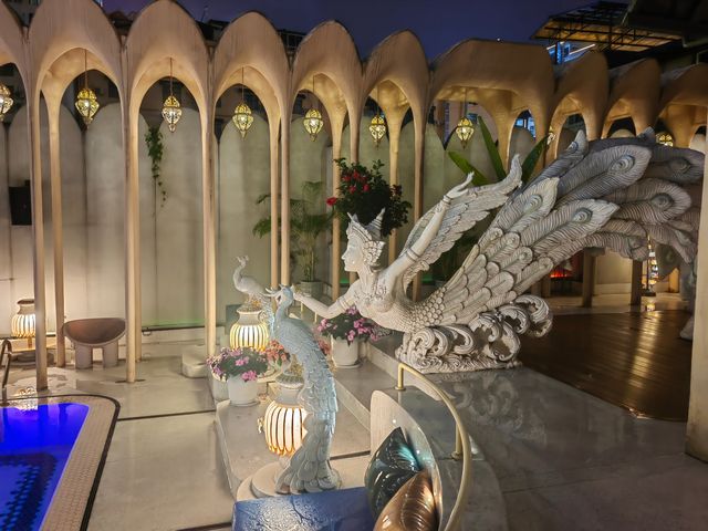 版納顏值天花板南客里里度假酒店夜拍也太絕了吧 版納顏值天花板南客里里度假酒店夜拍也太絕了吧