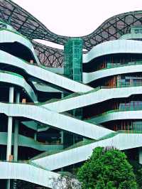 重慶驚現巨型「知識發光體」！這個圖書館讓孩子玩到不想走！