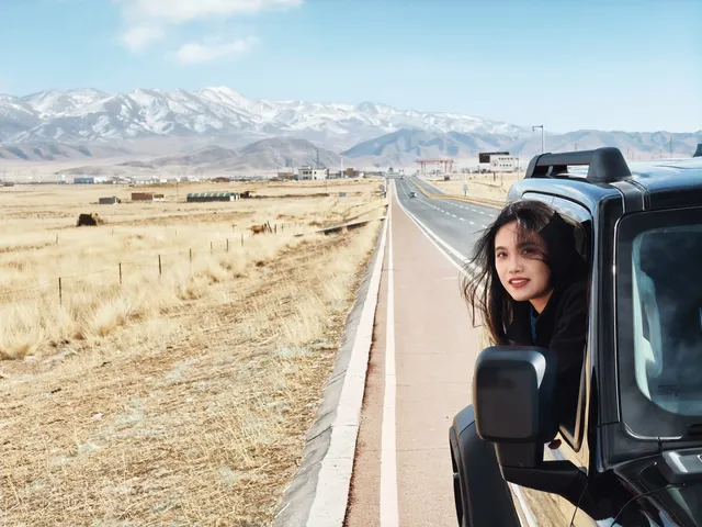 藍色跟青海湖更配! 藍色跟青海湖更配!