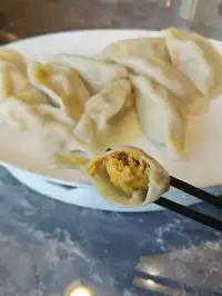 淡季週末日照看海