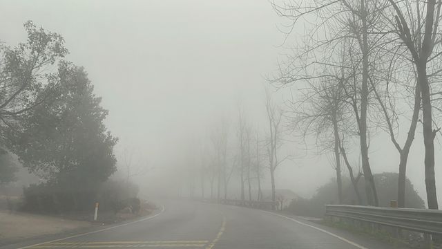 冬日郴州限定攻略|丹霞與仙境湖光交相輝映 冬日郴州限定攻略|丹霞與仙境湖光交相輝映