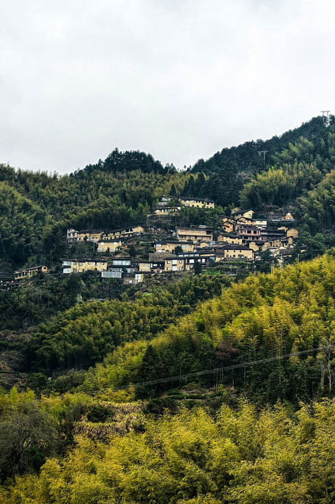 Cliffside Ancient Village Chenjiapu, Awakening the Sleeping Time