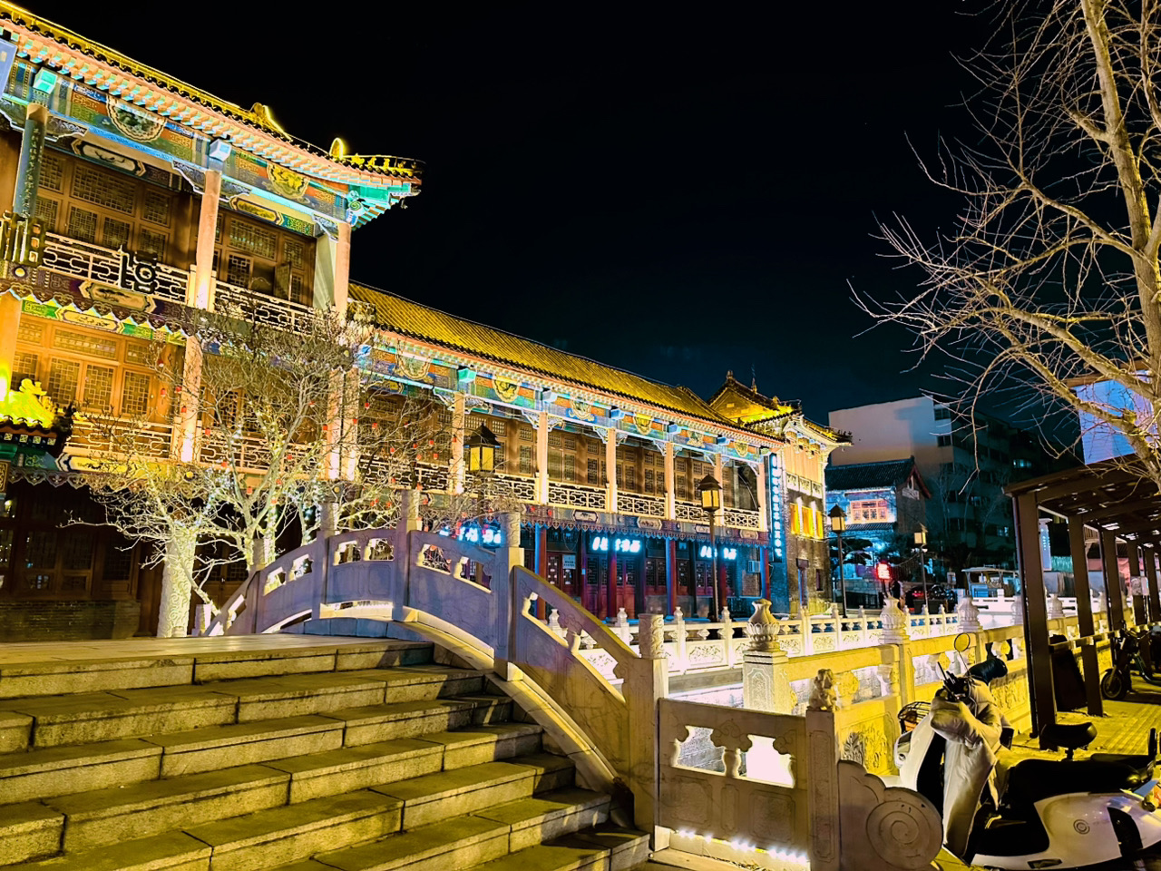 Zhoucun Ancient Town/Shopping Center