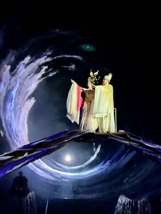Spending over 300 yuan to see "The Song of Everlasting Regret" was totally worth it; it brought tears to my eyes.