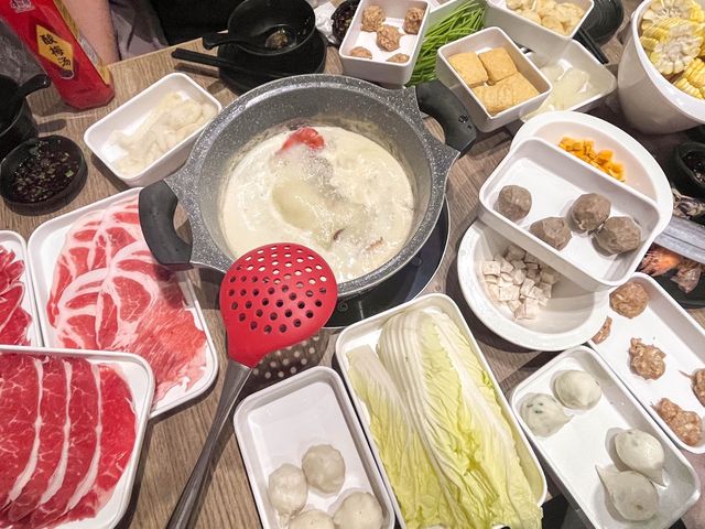 火鍋 | 鍋心粥底火鍋
