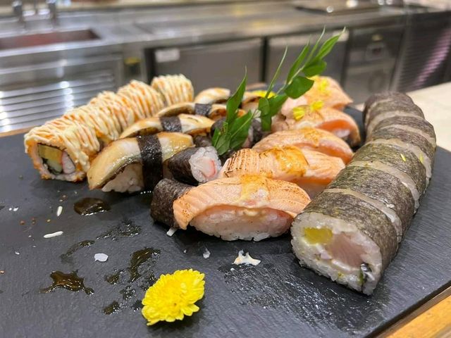 灣仔薈景餐廳假日自助午餐