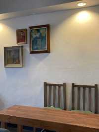 คาเฟ่อาร์ตสไตล์อบอุ่น mama cafe&studio 