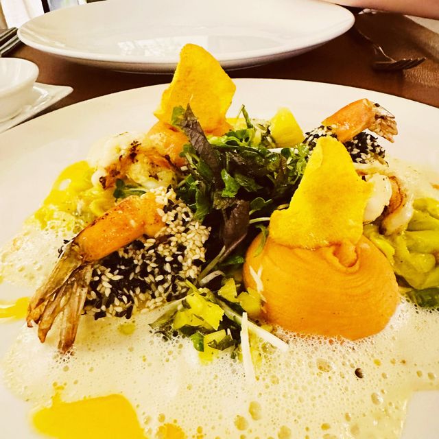 【🇻🇳ハノイ】ミシュラン掲載の有名フレンチ