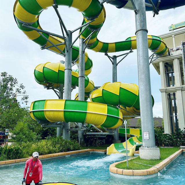 Getting wet & wild at Phnom Penh Waterpark