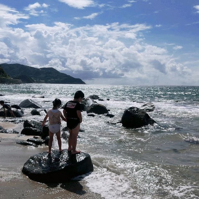 【福岡-糸島】海に浮かぶ純白の白鳥居