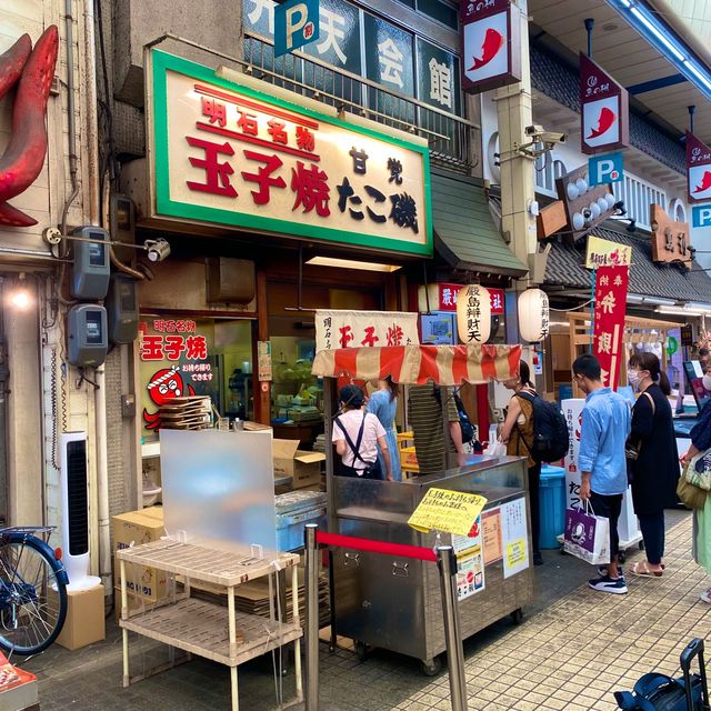 観光スポット明石魚の棚！400年の歴史ある商店街