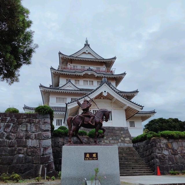 いのはな城