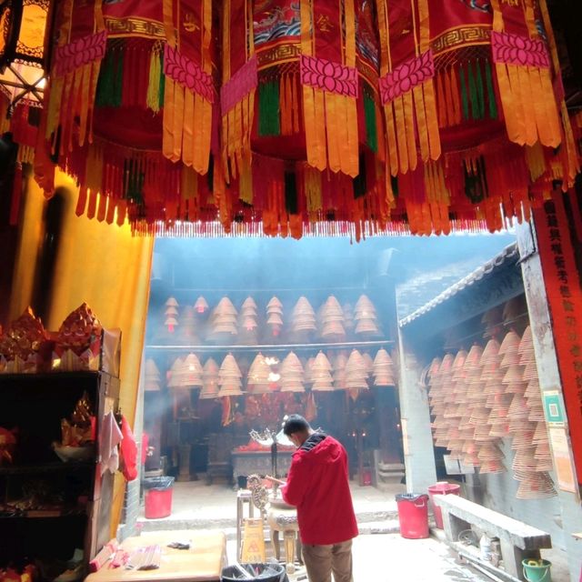 文昭日月~武鎮山河~文武帝廟~香火鼎盛