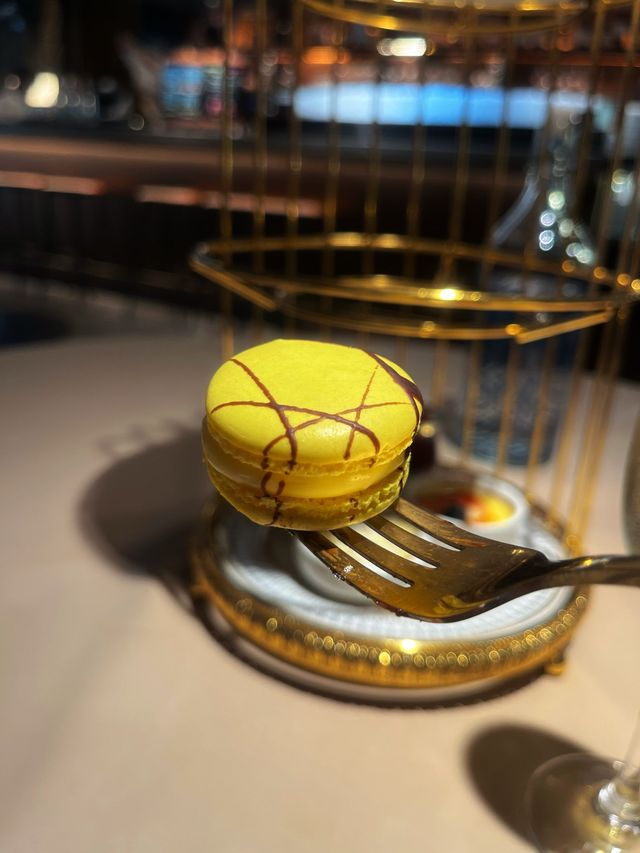 浪漫情調🌹高質三層架tea set下午茶🥂🍰無可挑剔🤩  🦪Feast Oyster Bar  
